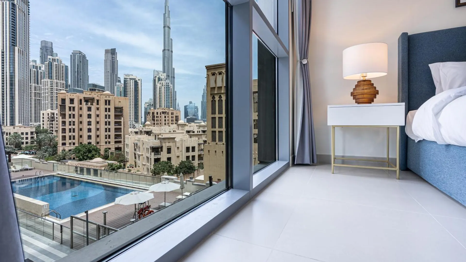 Stunning Downtown Home With Full Burj View Dubai 0*,