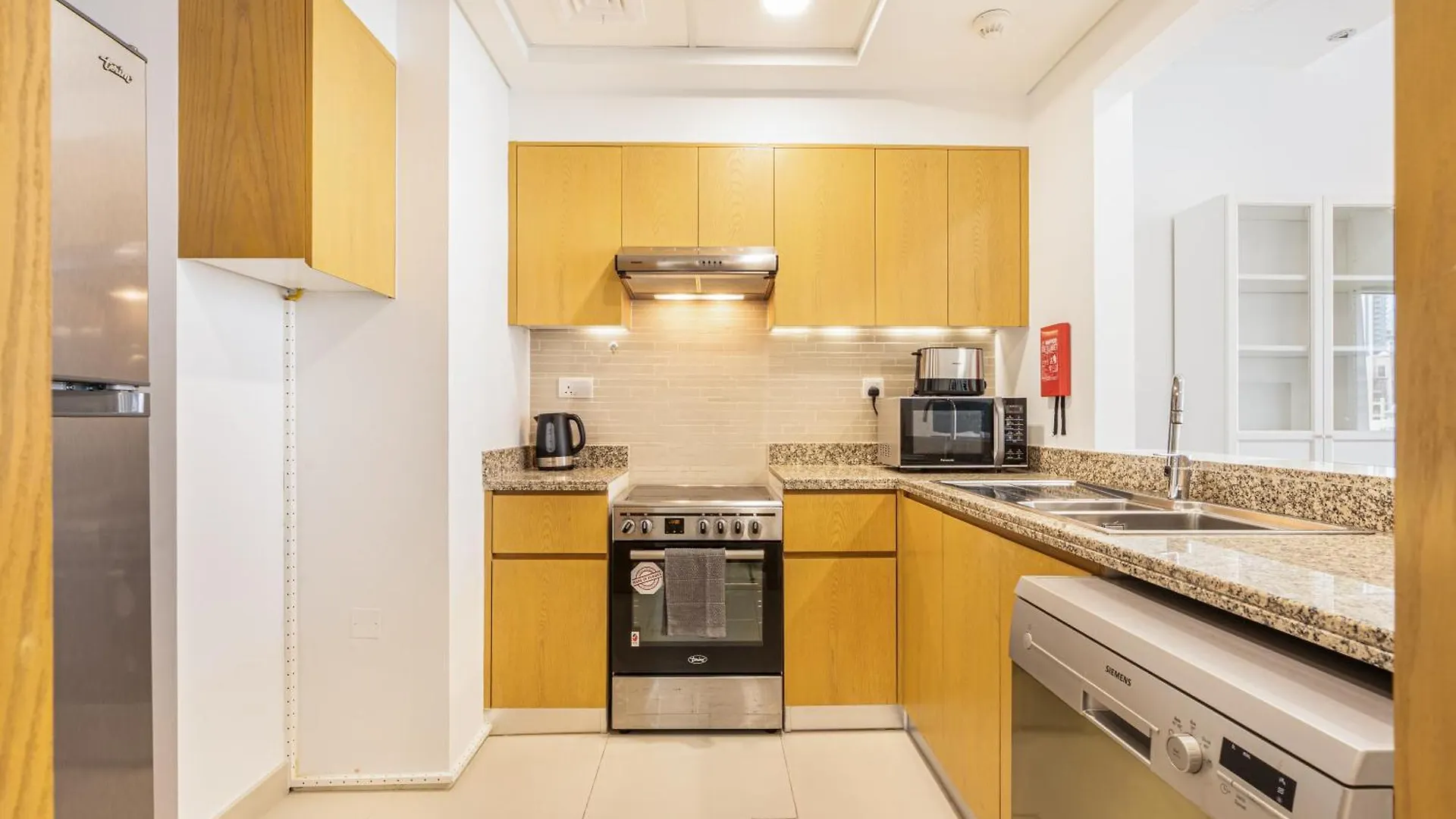 Stunning Downtown Home With Full Burj View Dubai