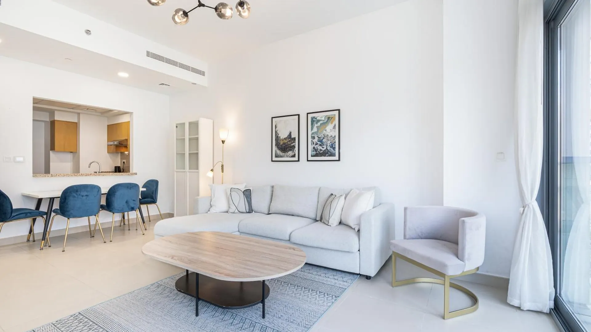 Apartment Stunning Downtown Home With Full Burj View Dubai